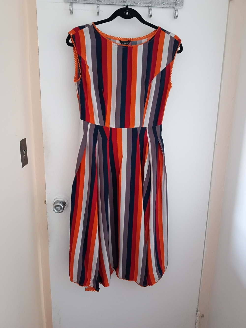 Sleeveless Midi Dress with Multicolor Vertical Stripes